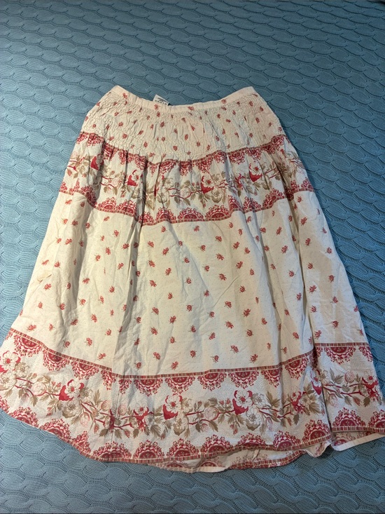 H&M Dresses & Skirts - Cream and Red Floral Cherry Blossom Skirt
